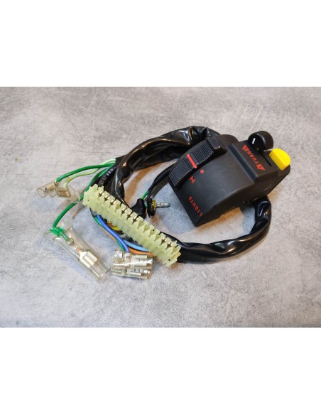 Commodo gauche pour MTX50A MTX50AH/A2J HONDA 35210-GF9-620