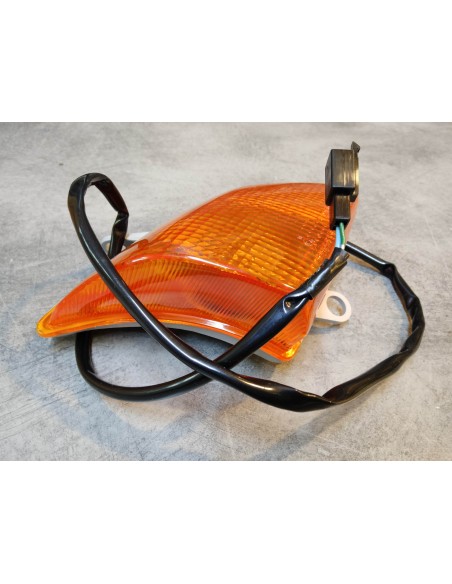 Clignotant avant droit de CBR1000F 1989-1992 HONDA 33400-MS2-601