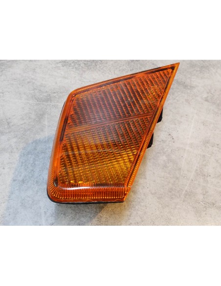 Clignotant gauche CH125 SPACY 1986 HONDA 33451-KJ9-602