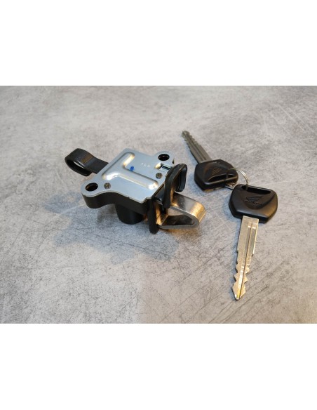 Serrure de selle VFR 800FI 2000-01 CB 1300 S/SA/A 2007-10 HONDA 77110-MBG-D01