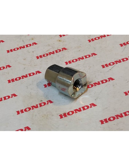 Ecrou de régulateur FES125 FES150 FES250 PS250 HONDA 43419-KFG-000