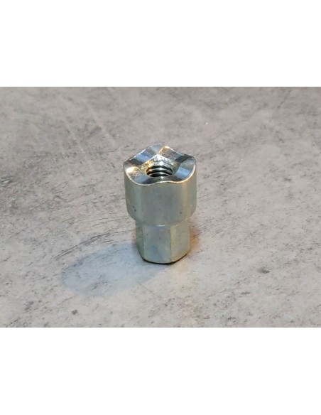 Ecrou de régulateur FES125 FES150 FES250 PS250 HONDA 43419-KFG-000