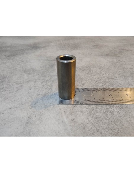 Entretoise essieu avant SA 50/75 CH125 SJ 50/100 NH80 EZ90 HONDA 44620-GC8-000