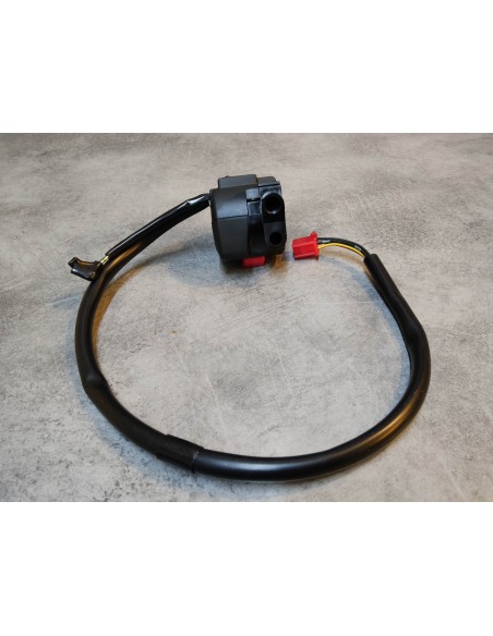 Commodo droit de CBR900RR 2000-2001 HONDA 35013-MCJ-641