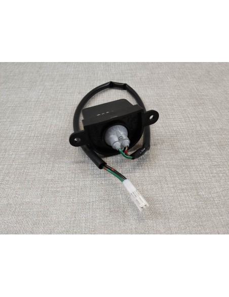 ensemble éclairage de plaque NT700V DEAUVILLE neuf origine HONDA 33720-MEW-921