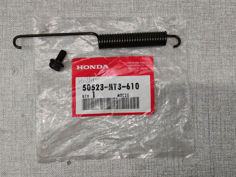 Ressort auxiliaire béquille Honda CB1000 Big One 50523-MT3-610