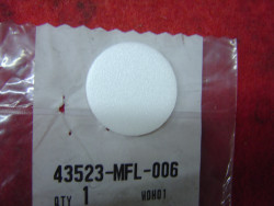 Flotteur dans maitre cylindre AR de CB1000R 08-16 CBR1000 08-17