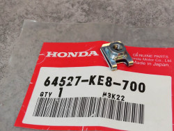 Ecrou à agrafe de vis de 4mm dans montage de carenage HONDA 64527-KE8-700