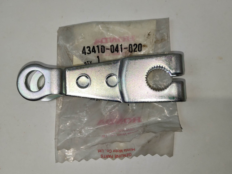 Biellette frein arrière Honda neuve 43410-041-020