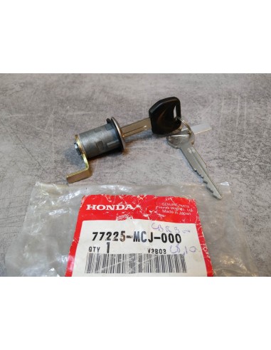 Serrure de selle CBR900RR 2000/2001 HONDA 77225-MCJ-000