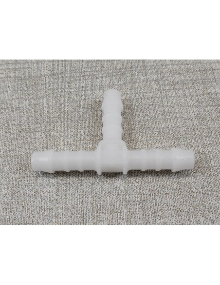 Raccord en T pour durite essence 6mm