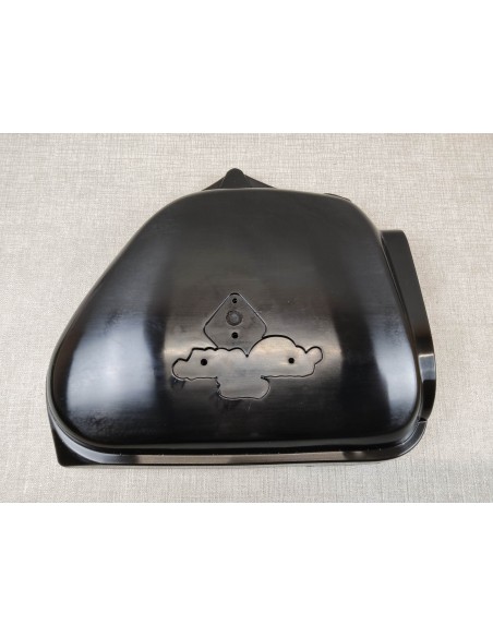 Cache latéral gauche HONDA CB750 K1 a K6 83600-341-701ZP