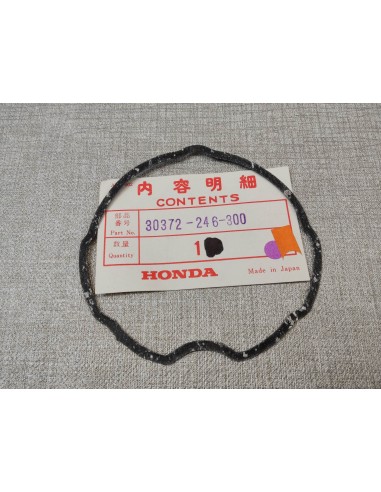 Joint papier du cache allumage de CB125K3 à K5 idem 30372246306 30372246405