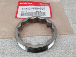 Ecrou speciale d64mm divers modèles HONDA 90242-MB0-000