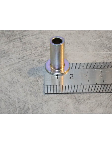 Collier épaulé NHX110 SCR110 VISION 50/110 HONDA 17208-GFM-970