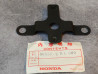 Plaque fixation régulateur CM125C 1982-1999 CM250C 82/83 HONDA 50132-KB4-000