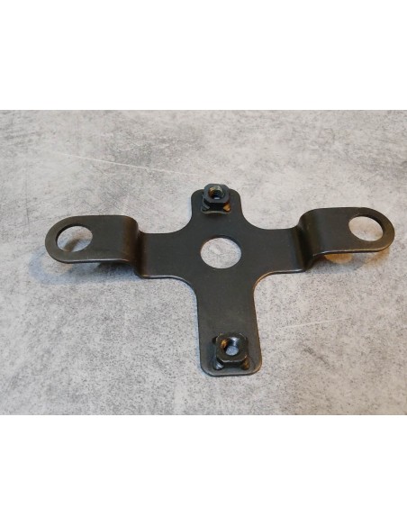 Plaque fixation régulateur CM125C 1982-1999 CM250C 82/83 HONDA 50132-KB4-000