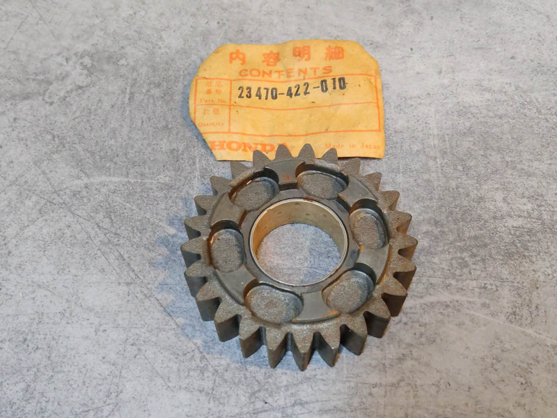 Pignon de boite de 4eme sur l'arbre primaire 25dts 1000CBX HONDA 23470-422-010
