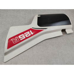 Cache latéral DROIT occasion BE noir blanc pour XL125RC 82