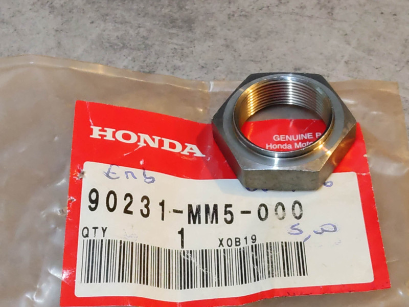 Ecrou blocage 22 mm HONDA 90231-MM5-000