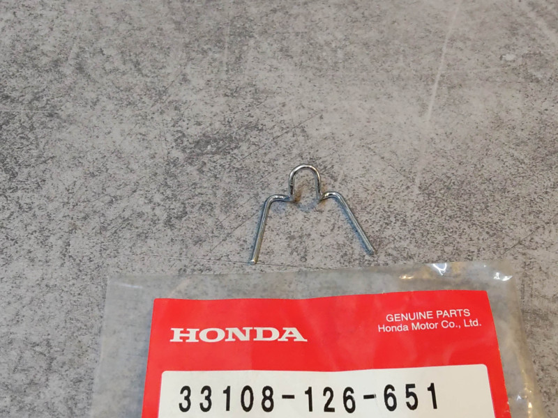 Clip de fixation d'optique dans cerclage de ST70 82-90
