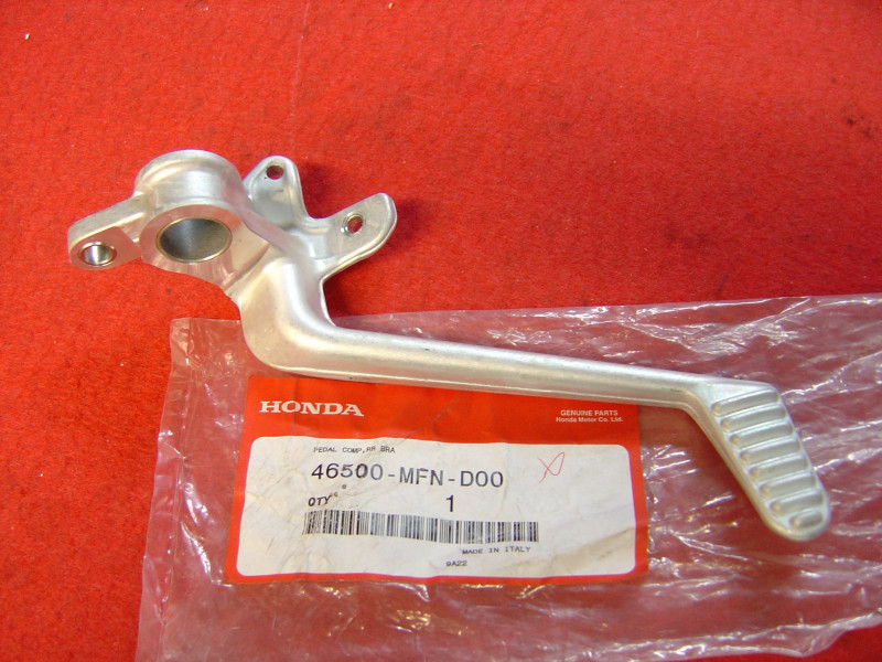 Pédale de frein AR Honda CB1000R 08/15 - Réf. 46500MFND00
