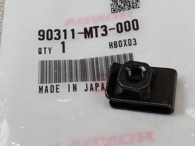 Ecrou d'étrier 6 mm XR250 XR400 HONDA 90311-MT3-000