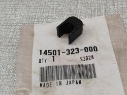 Silentbloc de lame tendeur distribution CB250 CB360G CB400F HONDA 14501-323-000