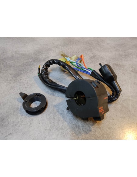 Commodo gauche VT500E 1983 HONDA 35200-MF9-000