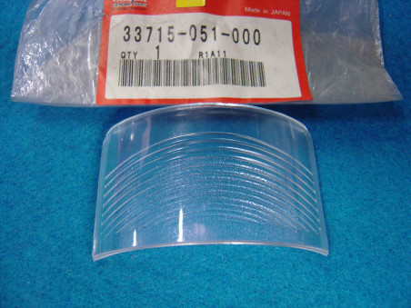 Déflecteur feu arrière Honda CB125 CB250 CB350 - Réf. 33715051000
