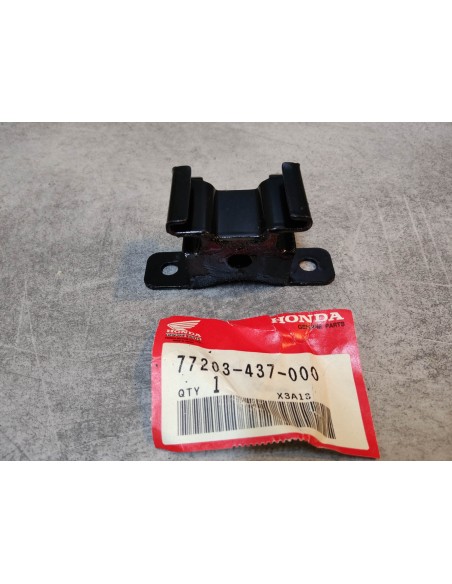 Support avant selle pour XL125S XL185S XL100S HONDA 77203-437-000