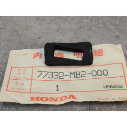 Caoutchouc fixation poignée arrière gauche VF750F VF1000F HONDA 77332-MB2-000