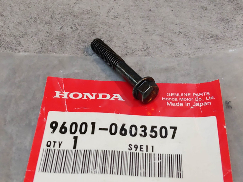 Vis à tête hexagonale épaulée 6x35 mm HONDA 96001-0603507