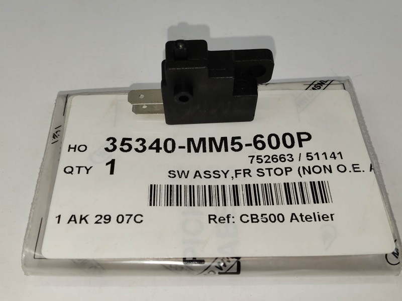 Contacteur de stop avant Honda 35340-MM5-600P adaptable