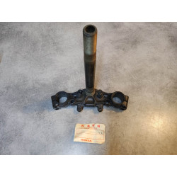 Té de fourche inférieur Ø tube 31mm pour modèles XL125K2 HONDA 53200-382-612ZA