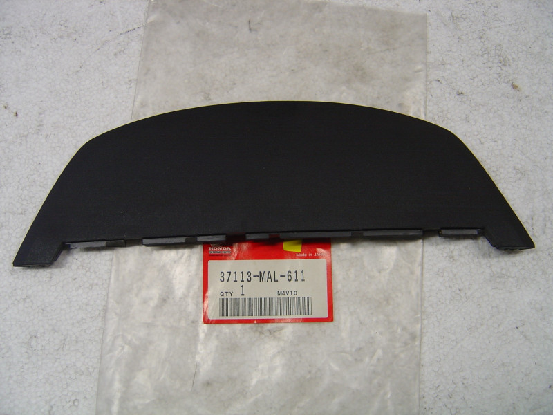 Visière Boîtier Compteurs Honda CBR600 95-98 | Réf. 37113MAL611