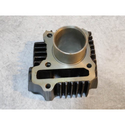 Cylindre PS50 PC50 /A HONDA 12101-063-010