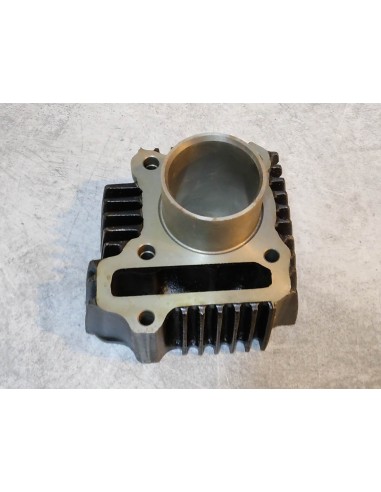 Cylindre PS50 PC50 /A HONDA 12101-063-010