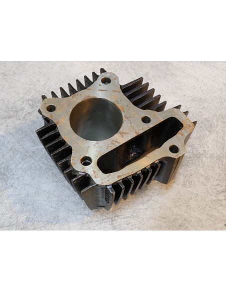 Cylindre PS50 PC50 /A HONDA 12101-063-010