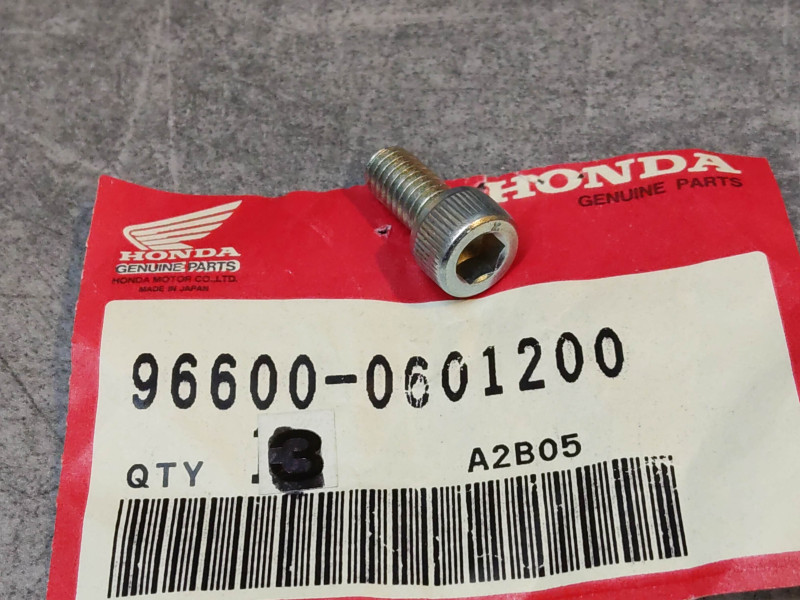 Boulon de douille 6x12 mm HONDA 96600-0601200