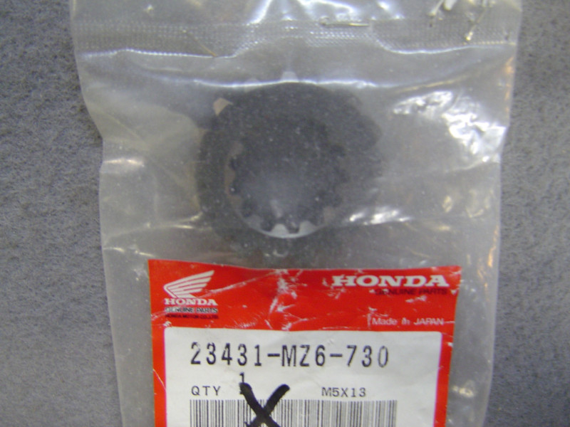 Pignon 2ème 17 dents Arbre Primaire Honda NTV650 - 23431MZ6730