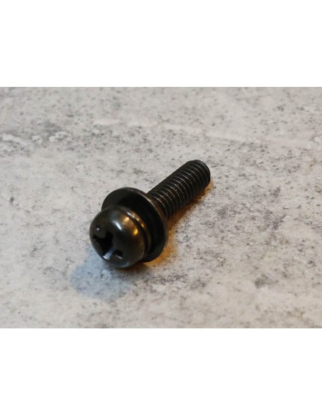 Vis cruciforme 4x16 mm et rondelle HONDA 93893-0401607