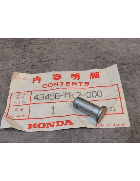 Goupille levier central frein arrière VF750 VT1100 VT800 HONDA 43456-MK7-000