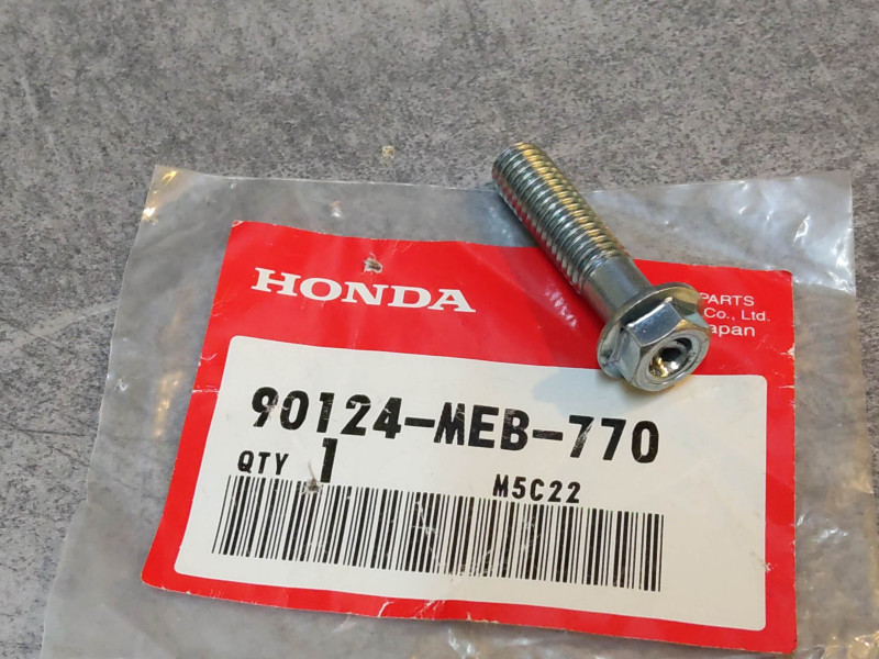 Boulon de bride 8x32 mm HONDA 90124-MEB-770