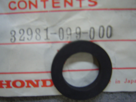 Passe Fil Faisceau Honda XL125S - Réf. 32981099000