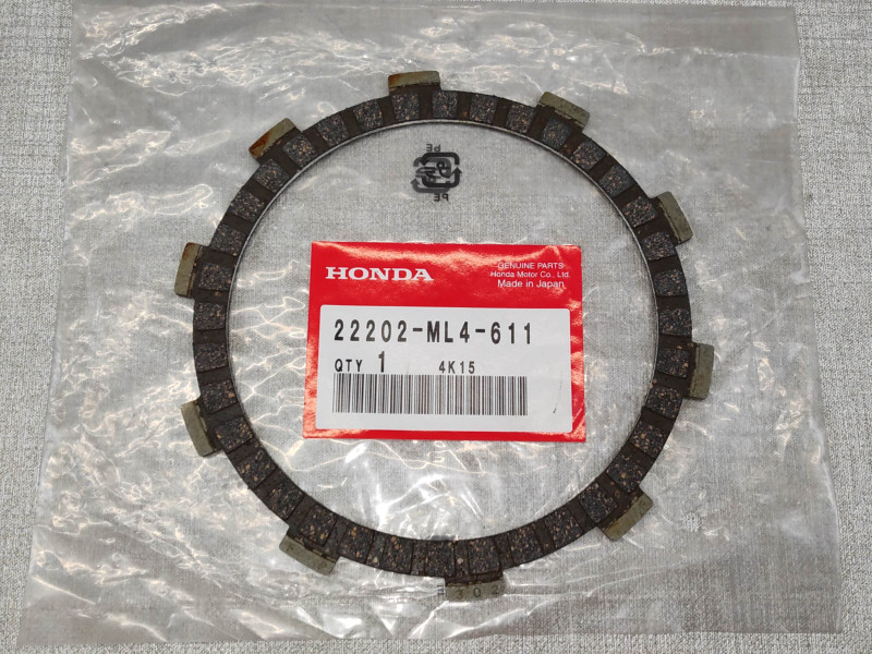 Disque garni d'embrayage B  CB500 94-02 CBF500 04-07 CBR600 HONDA 22202-ML4-611
