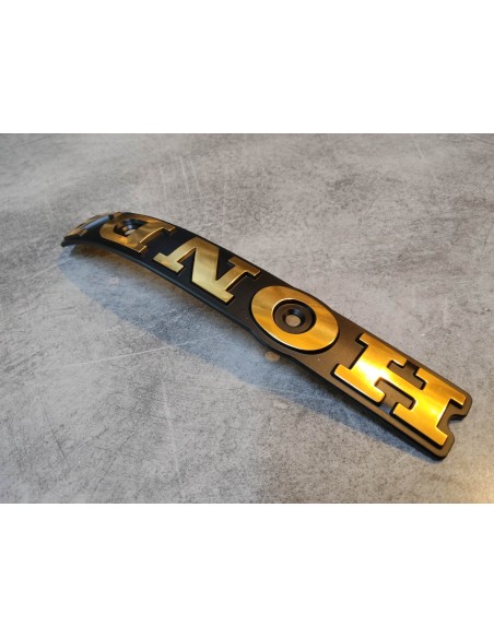 Logo de reservoir coté droit CB750 L/K 1979-1981 HONDA 87121-425-000
