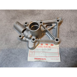 Corps de passage d'huile de CB750KZ/LZ/KA/KB CB750CA/CB/CC HONDA 15311-425-305