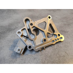 Corps de passage d'huile de CB750KZ/LZ/KA/KB CB750CA/CB/CC HONDA 15311-425-305