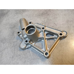 Corps de passage d'huile de CB750KZ/LZ/KA/KB CB750CA/CB/CC HONDA 15311-425-305